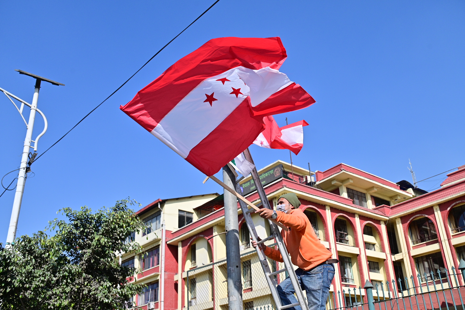 प्रदेश २ सहित यी १६ जिल्लामा कांग्रेसकाे नयाँ नेतृत्व आउन बाँकी